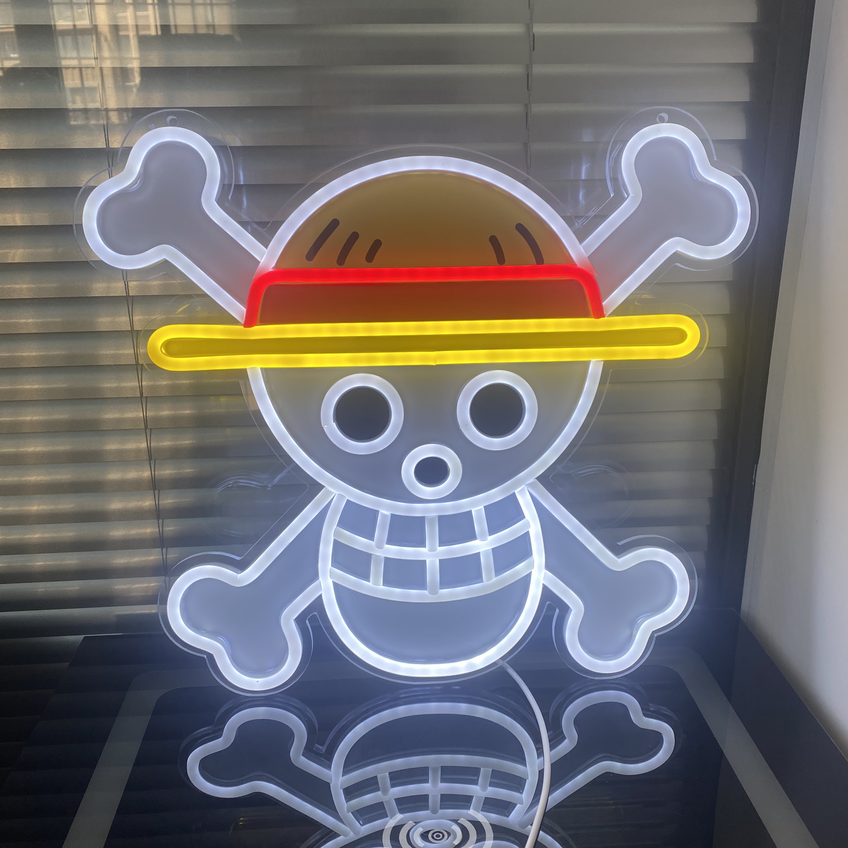 Pokemon One Piece Anime Neon S - огляд і ціна Gaming Accessories Deals